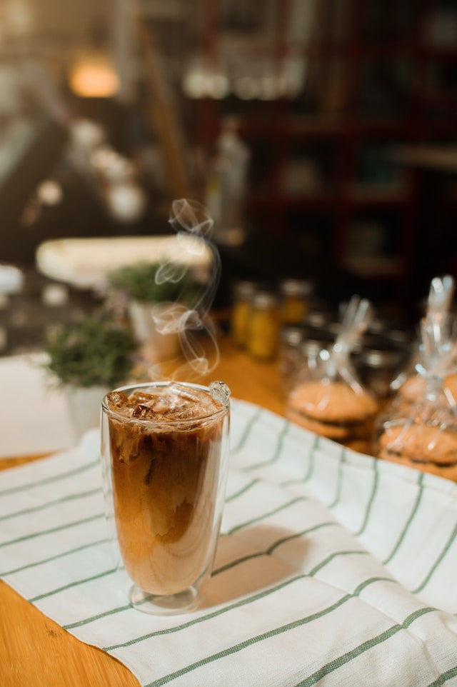 pariwat-pannium-DGMXsuQTsDY-unsplash - The Crafty Cocktail